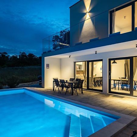 Villa Kalu 2 Filipana 외부 사진