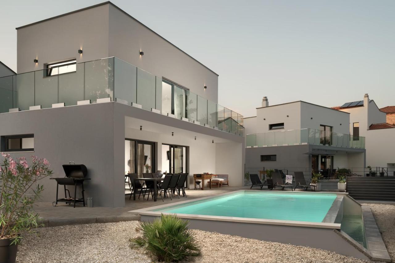 Villa Kalu 2 Filipana 외부 사진