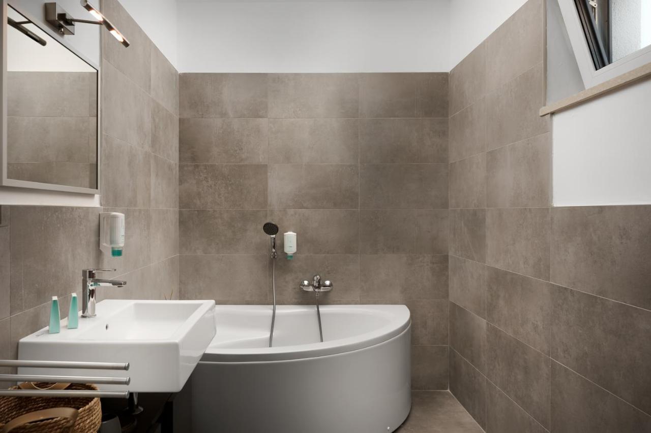 Villa Kalu 2 Filipana 외부 사진