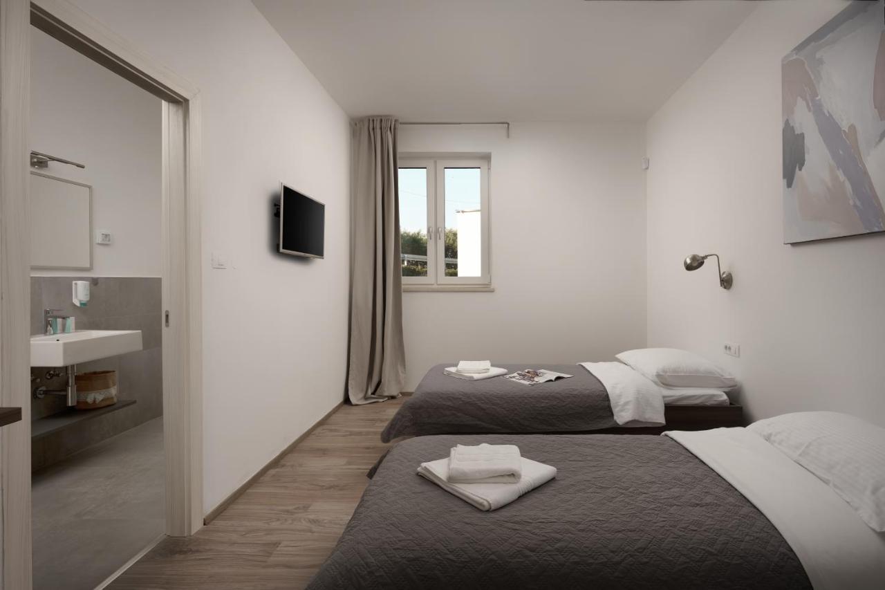Villa Kalu 2 Filipana 외부 사진