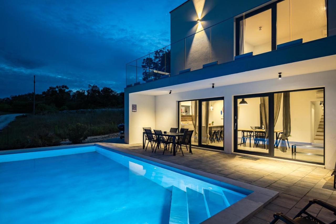 Villa Kalu 2 Filipana 외부 사진
