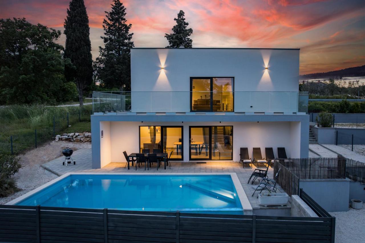 Villa Kalu 2 Filipana 외부 사진